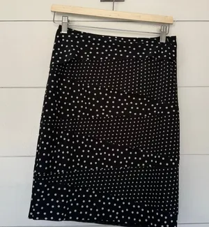 White House Black Market Women’s 0 Black White Polka Dot Skirt Career Office Cor thumbnail 1