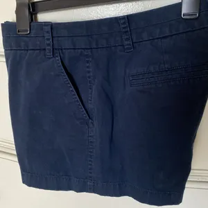 J.Crew Navy Chino Shorts 4” inseam size 8 thumbnail 3