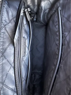 Michael Kors Purse thumbnail 9