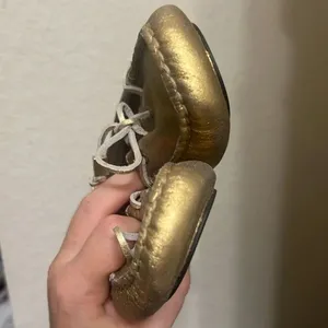 ✨Michael Kors Daisy Metallic Bronze Moccasins Sz 6.5 Loafers✨ thumbnail 8