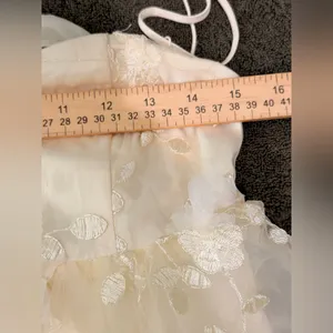 The Vintage Shop Cream Spaghetti Strap Floral Bridal Gown Size S thumbnail 11