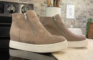 Time & Tru Booties thumbnail 1