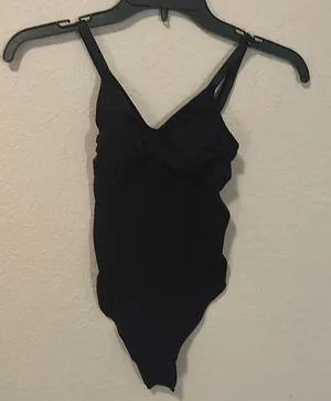 NWOT Sculpting Thong Bodysuit new Shapewear S thumbnail 3
