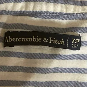 Abercrombie & Fitch Blue Striped Sleeveless Tie Waist Button Up Shirt Top Sz XS thumbnail 5