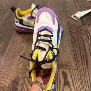 Nike Air Max Shoes thumbnail 2
