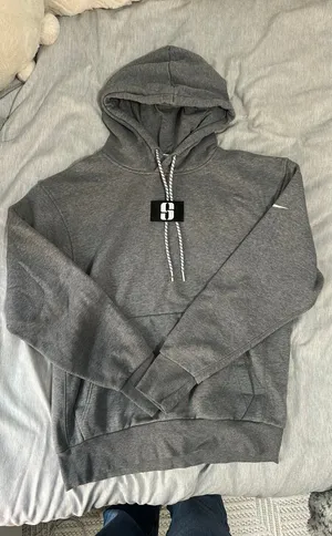 Brand new Nike Sabrina hoodie thumbnail 1