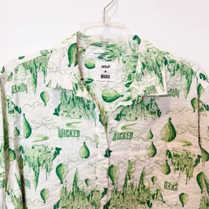 Aerie X Wicked Button Up Shirt Small Oversized Musical Witch Glinda Elphaba‎ thumbnail 2