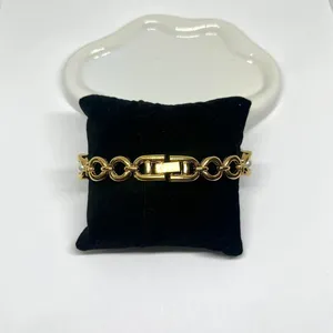 Gold Tone Pearl Vintage Dainty Style Watch thumbnail 3