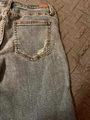 By Together Distressed jeans thumbnail 4