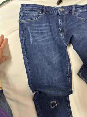 Women's Straight Leg Distressed Jeans in Dark Blue thumbnail 9