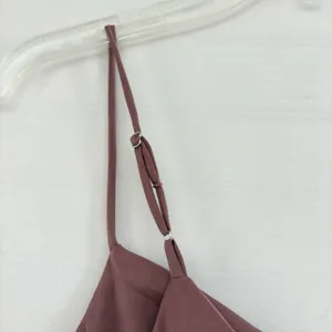 Signature Womens Thin Strap Seamless Cami‎ Tank Top Mauve Rose Medium NwT thumbnail 6