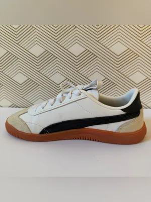 Puma Women’s Club 5V5 Sneaker Size 6 thumbnail 2