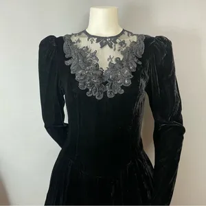 Vintage Scott McClintock Velvet Dress Lace Sequins Peplum‎ 80s 90s Drama Formal thumbnail 4