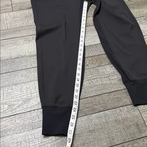 Athleta Black Activewear Pants/Joggers thumbnail 5