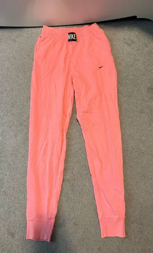 Nike Sweatpants thumbnail 1