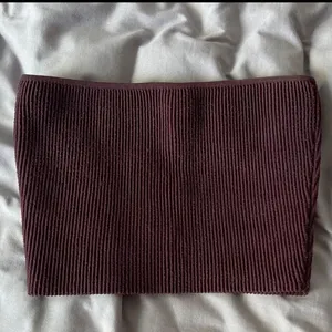 Aritzia Babaton Ribbed Maroon Tube Top thumbnail 2