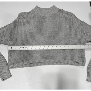 Hollister Cropped Sweater Womens XS Gray High Neck Long Sleeve Knit Pullover thumbnail 5
