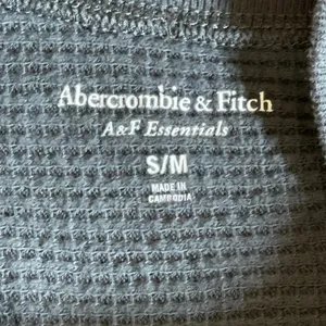 Abercrombie & Fitch Gray Batwing Sleeve Crop Poncho Sweatshirt Sweater Top S/M thumbnail 5