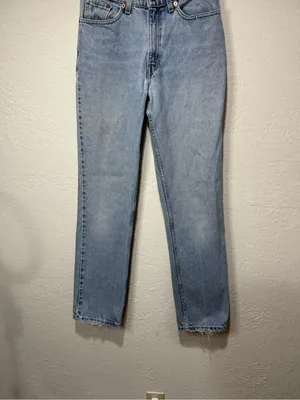 Vintage Levi 512 SLim Fit Light Wash High Rise Straight Leg Jeans Size 26” Wasit thumbnail 3
