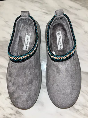 Olivia & Kate Gray Platform Clogs Slip On Shoes Size 9.5 Womens thumbnail 1