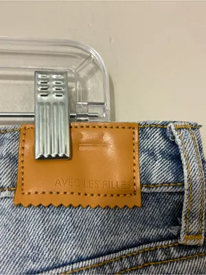Avec Les Filles Distressed High Rise Jeans Light Wash Size 30 thumbnail 4