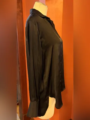 Old Navy Black Satin-like Button up Shirt thumbnail 2