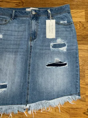 Cato est 1946 Denim Jean Skirt Raw Hem Patched Women's Size 12 Stretch Pockets thumbnail 3