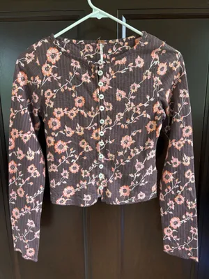 Like New Free People Tilly Brown Floral Crop Top Size XS Retail $78.00 thumbnail 3