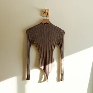Abercrombie and Fitch Rib High Neck Bodysuit Size XS thumbnail 4