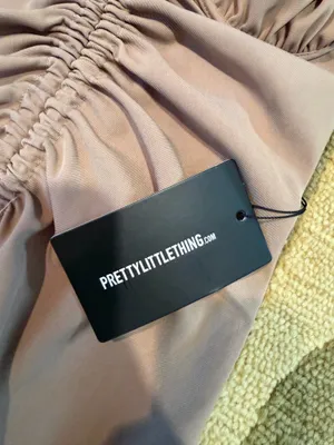 NWT PrettyLittleThing Taupe Ruched Front Halterneck Bodycon Dress Size US 8 thumbnail 5