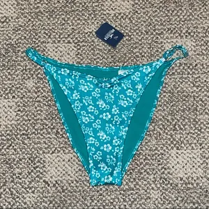 NWT Hollister Bikini Bottoms thumbnail 2
