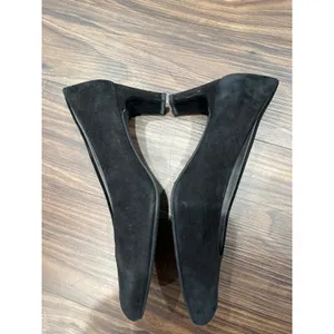 Stuart Weitzman Black‎ Suede Kitten Heel Pumps Classic Shoes Size 8M thumbnail 5