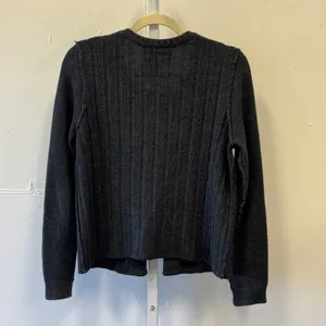 Y2K‎ Tahari Merino Wool Blend Ribbed Cardigan Sweater Gray Toggle Closure Medium thumbnail 2