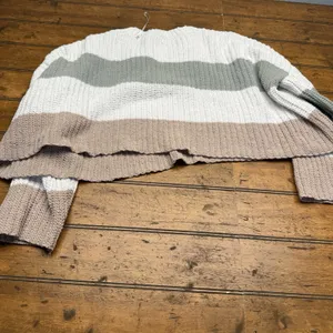 Moon‎ & Madison colorblock sweater Medium Size 8 thumbnail 3