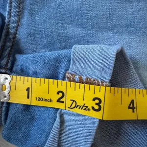 KanCan USA Size 4/27 Light Blue Distressed Jean Shorts thumbnail 7