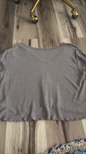 Brown American eagle top thumbnail 3