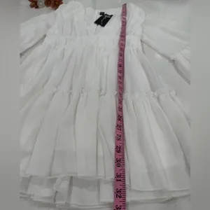 Elegant White Flowy Dress thumbnail 10