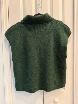Alexia Admor Cap-Sleeve Turtleneck Sweater Vest thumbnail 5