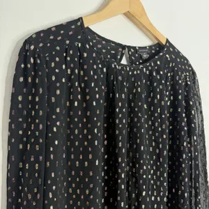 NWT‎ Ann Taylor Metallic Clip Shirred Top Black Medium Minimalist Career Office thumbnail 7