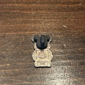 Disney Collectible Pin Mystery 2011‎ Trading Pin Pink Purple Mickey Mouse Ears thumbnail 2