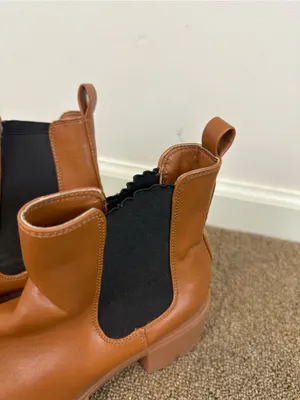 Madden Girl Women’s Tessa Platform Chelsea Boots Chunky Size 8 thumbnail 3