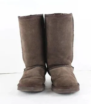 women's UGG Boots thumbnail 2
