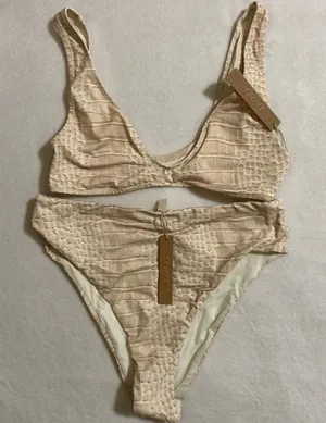 SKIMS Bikini Set S thumbnail 1