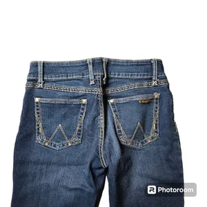Wrangler Bootcut Distressed‎ Jeans thumbnail 6
