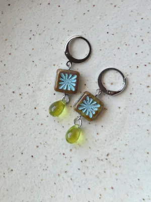 Handmade quality Czech glass beads chic fairy boho vintage retro style dangle earrings🌿✨ thumbnail 6
