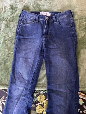Hollister Jeans thumbnail 1