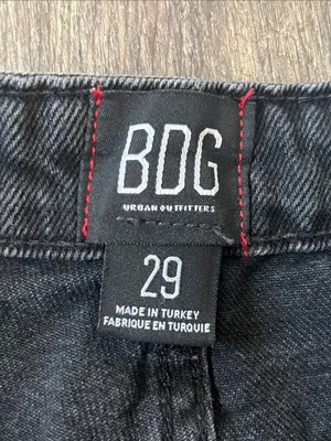 BDG Urban Outfitters Black Flare Leg Raw Hem Crop Women’s Jeans, size 29 ^ thumbnail 4