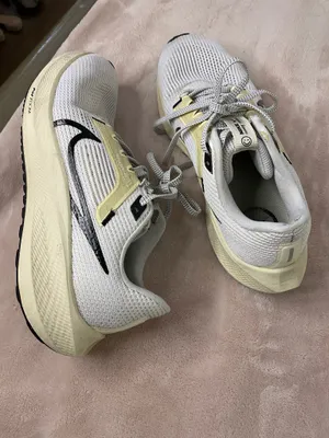 Nike Women Air Zoom Pegasus 40 Dv3854 100 White Coconut Milk Size 8.5 thumbnail 5