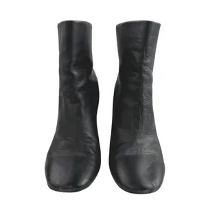 Vince Women's Black Leather Block Heel Round Toe Slip On Classic Ankle Boots 8 thumbnail 2