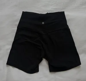 lululemon Align™ High-Rise Short 6" thumbnail 7